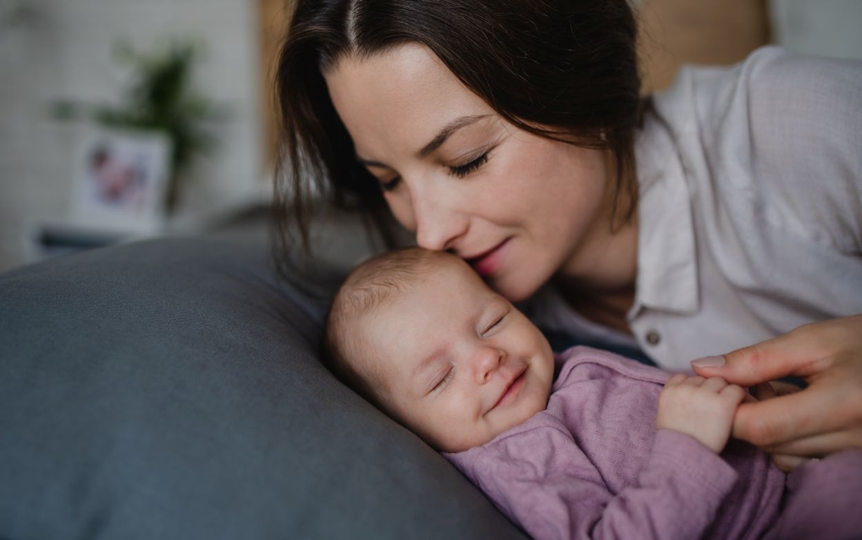 Otulacze dla niemowląt – bezpieczny i spokojny sen