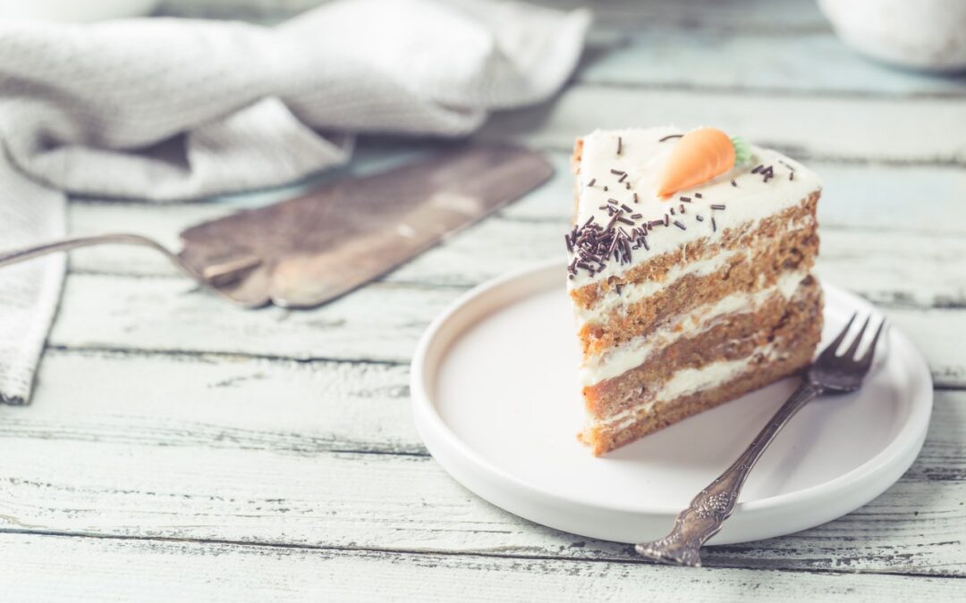 Ciasto marchewkowe – jak upiec pyszne i wilgotne ciasto z marchewki?